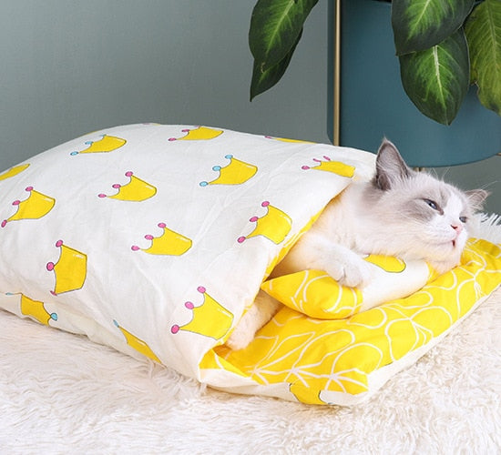 Semi Cat Bed