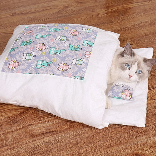 Semi Cat Bed