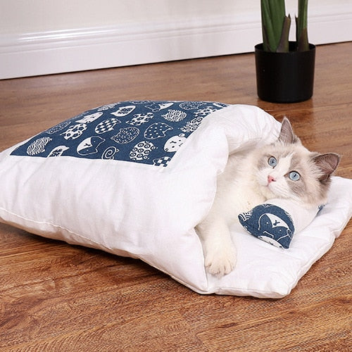 Semi Cat Bed